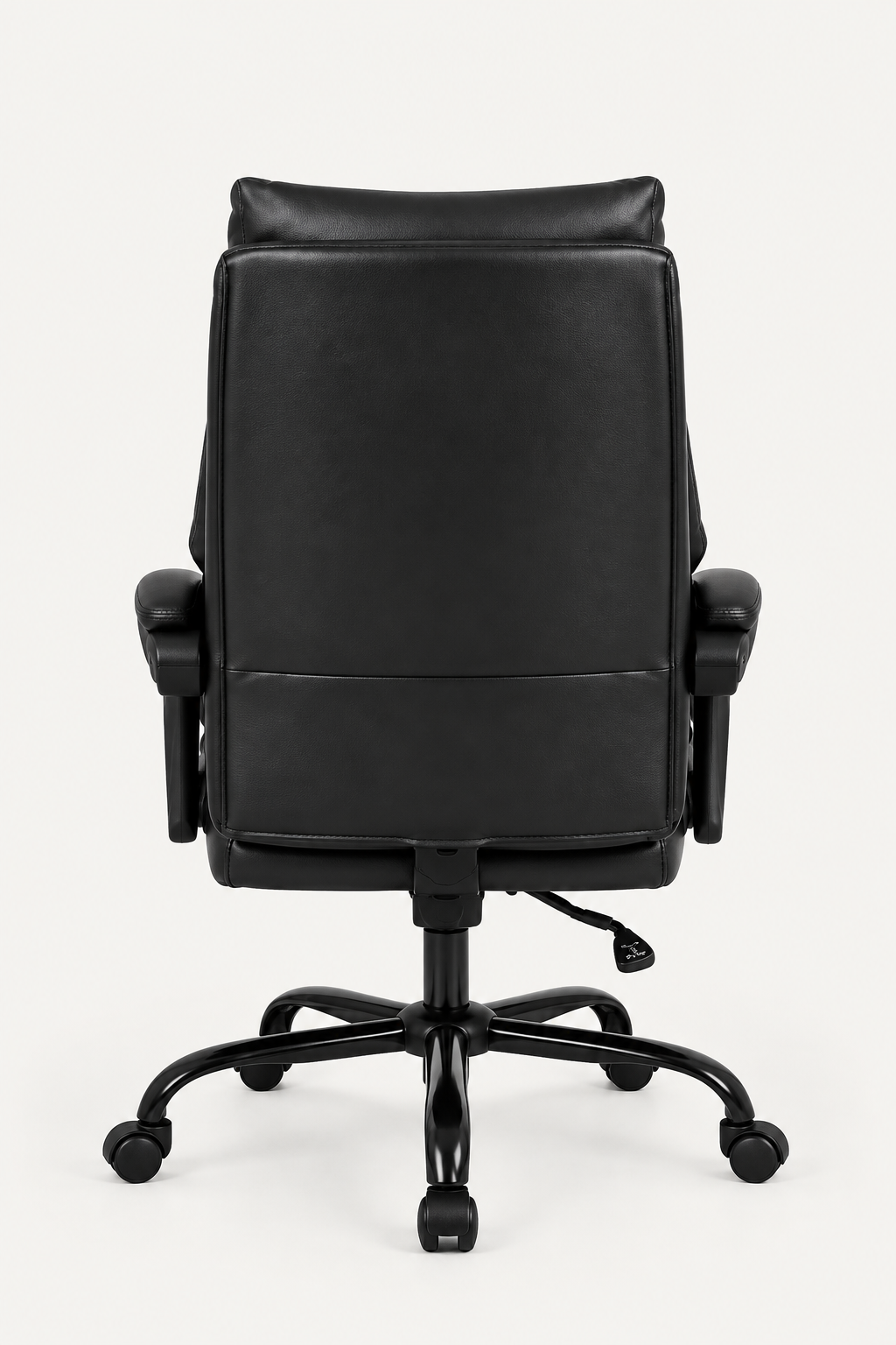 LoungeBack 135 — Fauteuil de bureau capitonné avec repose-pieds intégré
