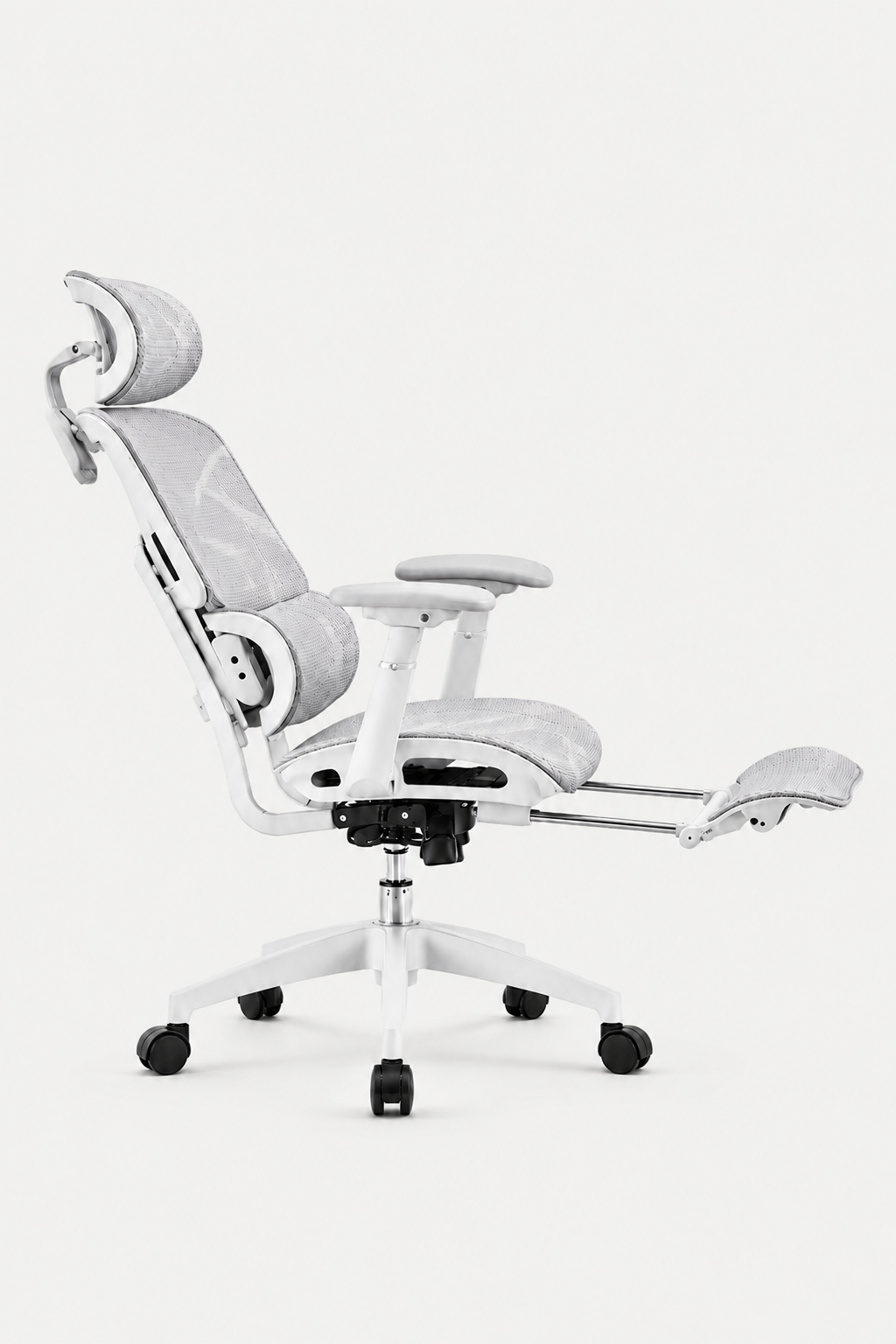 Ergo Recline 135 — Fauteuil de bureau multi-positions avec repose-pieds